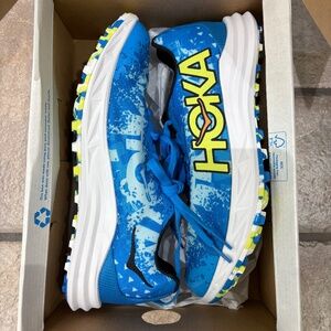 Hoka Spikes crescendo XC size 8.5